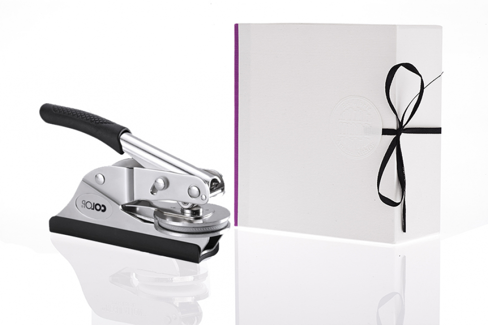 Embossing seal